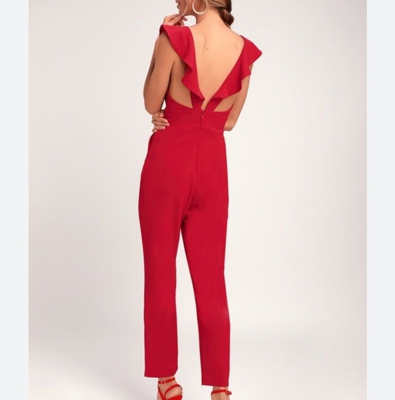🔥NWT Red Ruffle Jumpsuit - Picture 2 of 5
